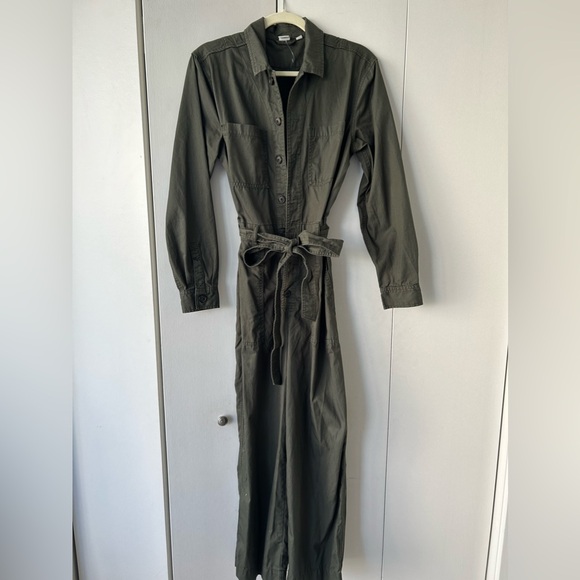 GAP Army Green jumpsuit - Picture 2 of 3